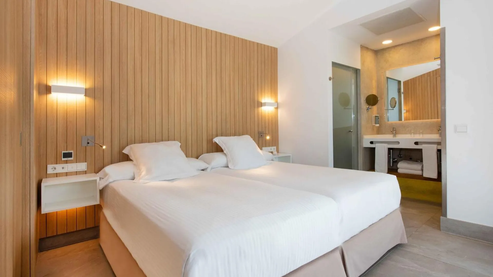 **** Hotel Valentin Playa De Muro Spain